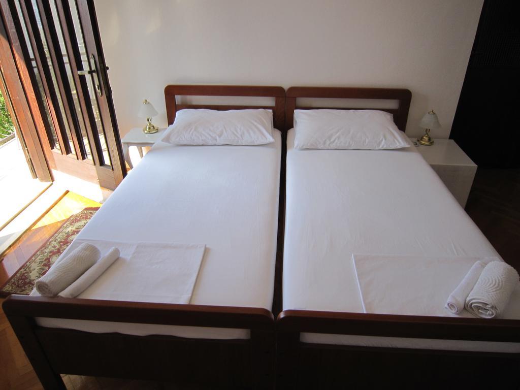 Holiday Home Mona Igrane Quarto foto