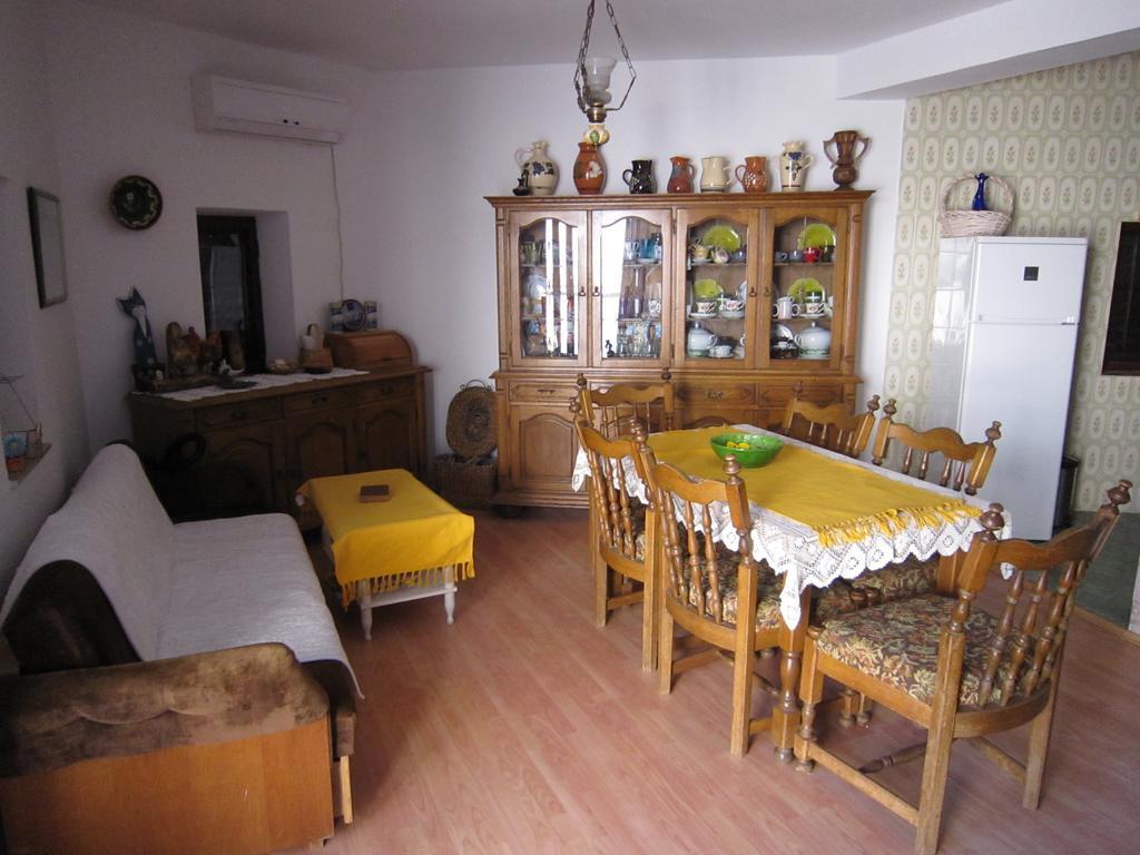 Holiday Home Mona Igrane Quarto foto